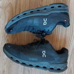 Used On Cloud Running shoe